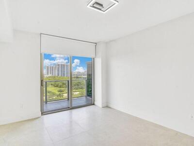 16385 Biscayne Boulevard, North Miami Beach, FL 33160