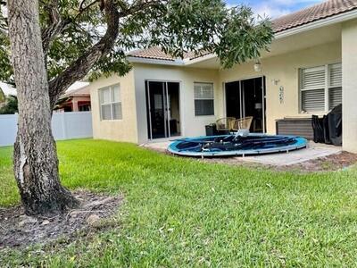 5824 Spanish River Road, Fort Pierce, FL 34951