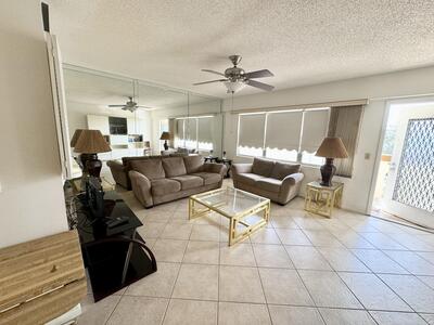 72 Mansfield B, Boca Raton, FL 33434