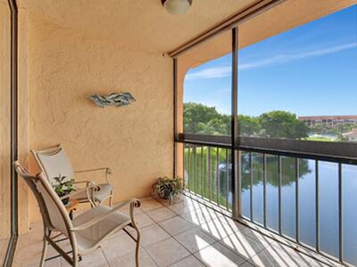 750 Egret Circle, Delray Beach, FL 33444