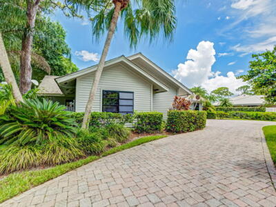 6245 SE Mariner Sands Drive, Stuart, FL 34997