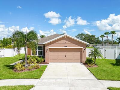 11160 SW Hadley Street, Port Saint Lucie, FL 34987