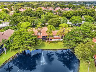 5521 Coach House Circle, Boca Raton, FL 33486