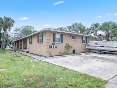 612 W 4th Street, West Palm Beach, FL 33401