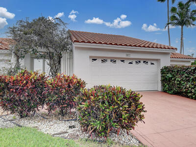 3877 Candlewood Boulevard, Boca Raton, FL 33487