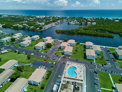 210 Horizons 208 E, Boynton Beach, FL 33435