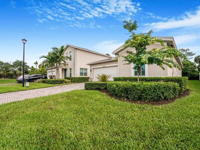 6788 Pointe Of Woods Drive, West Palm Beach, FL 33413