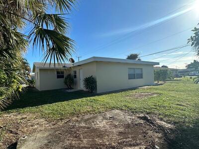 380 W 21st Street, Riviera Beach, FL 33404