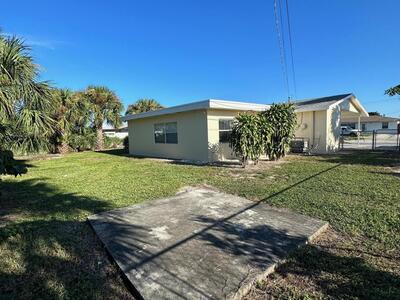 380 W 21st Street, Riviera Beach, FL 33404