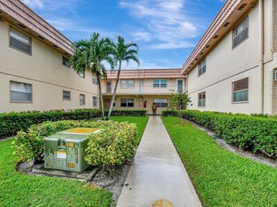 451 Saxony J, Delray Beach, FL 33446