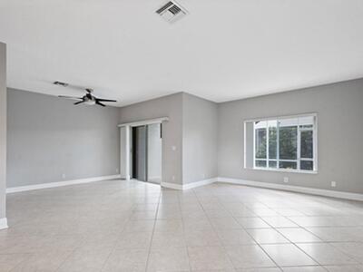 8350 Via Serena, Boca Raton, FL 33433