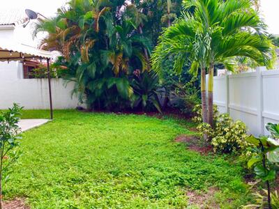 2067 Cezanne Road, West Palm Beach, FL 33409