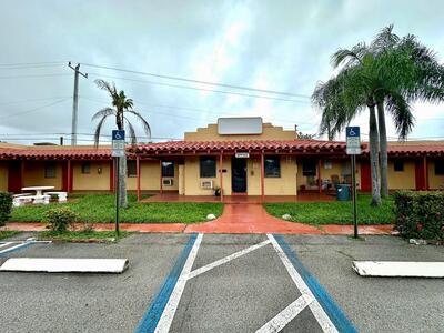 3805 Broadway Avenue, West Palm Beach, FL 33407