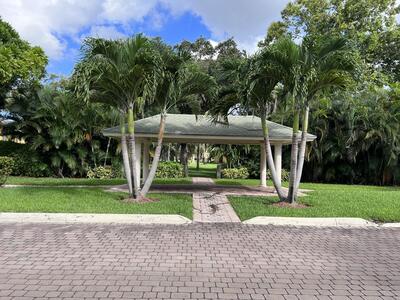 1514 W Meadows Circle W, Boynton Beach, FL 33436