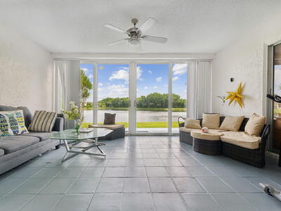 9075 Pine Springs Drive, Boca Raton, FL 33428