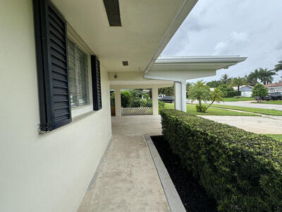 952 SW 13th Drive, Boca Raton, FL 33486