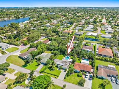 1714 Laurel Lane, Lake Clarke Shores, FL 33406