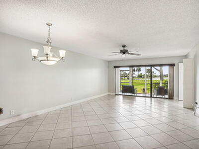 2900 SW 22nd Circle, Delray Beach, FL 33445