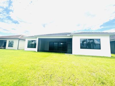 12465 SW Crystal Cove Drive, Port Saint Lucie, FL 34987