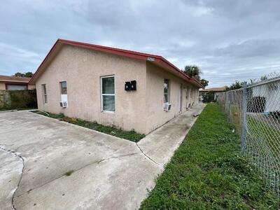 1525 W 28th Street, Riviera Beach, FL 33404