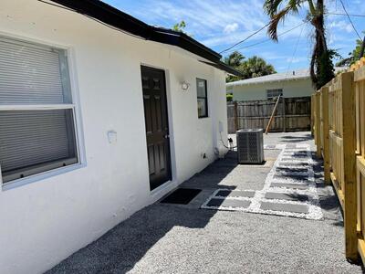 265 NE 12th Street, Delray Beach, FL 33444