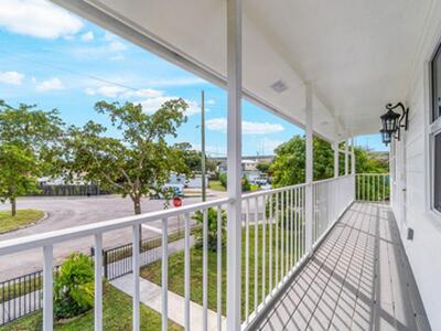 2233 Dock Street, West Palm Beach, FL 33401