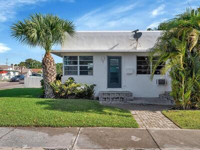 902 N J Street, Lake Worth Beach, FL 33460