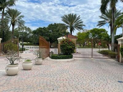 923 Villa Circle, Boynton Beach, FL 33435