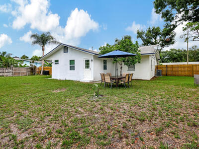 1123 Marabelle Avenue, Fort Pierce, FL 34982