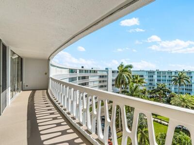 2505 S Ocean Boulevard, Palm Beach, FL 33480