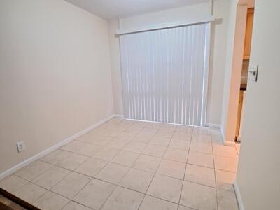 9 Golfs Edge F, West Palm Beach, FL 33417