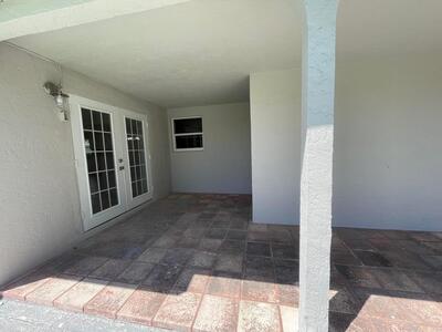 250 NW 11th Street, Boca Raton, FL 33432