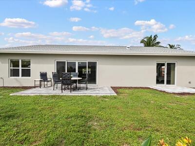 9122 Bamboo Drive, Palm Beach Gardens, FL 33410