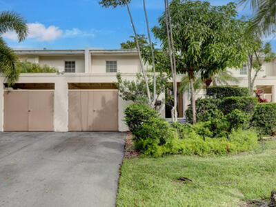 3083 N Palm Aire Drive, Pompano Beach, FL 33069