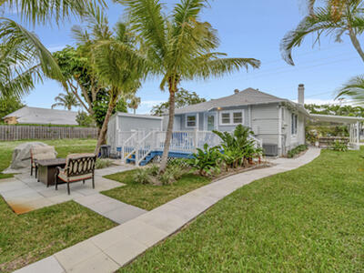 320 SE 4th Avenue, Delray Beach, FL 33483