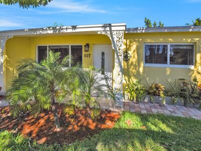 607 W Perry Street, Lantana, FL 33462