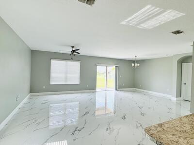 2251 Garfield Drive SW, Vero Beach, FL 32968