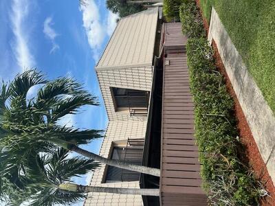 6820 68 Way, West Palm Beach, FL 33409