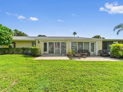 13745 Flora Place, Delray Beach, FL 33484