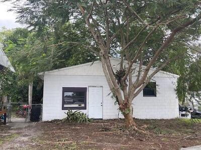 606 N 37th Street, Fort Pierce, FL 34947