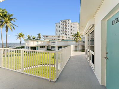 1470 S Ocean Boulevard, Lauderdale By The Sea, FL 33062