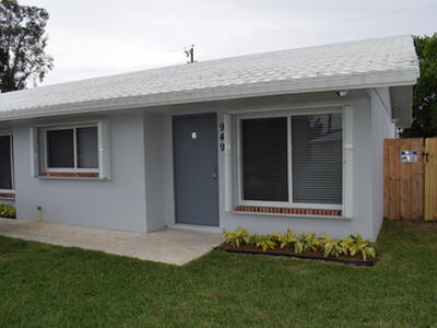 949 Fra Mar Place, Fort Pierce, FL 34982