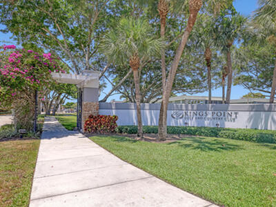 658 N Saxony Trail N, Delray Beach, FL 33446