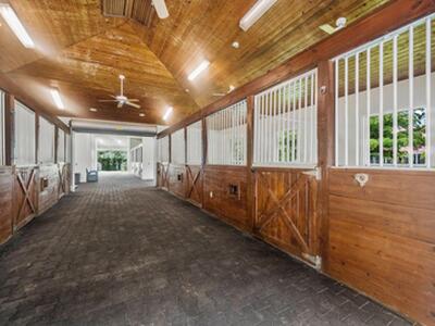 2439 Appaloosa Trail (Barn), Wellington, FL 33414