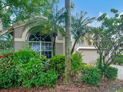 10036 Diamond Lake Road, Boynton Beach, FL 33437