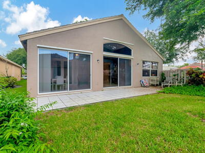 10036 Diamond Lake Road, Boynton Beach, FL 33437