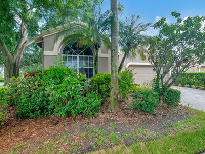 10036 Diamond Lake Road, Boynton Beach, FL 33437