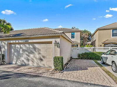 8052 Murano Circle, Palm Beach Gardens, FL 33418