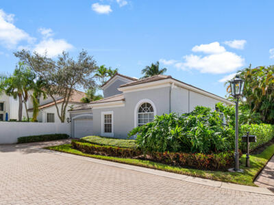 4252 NW 66th Lane, Boca Raton, FL 33496