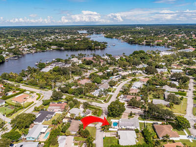 462 Tequesta Drive, Tequesta, FL 33469